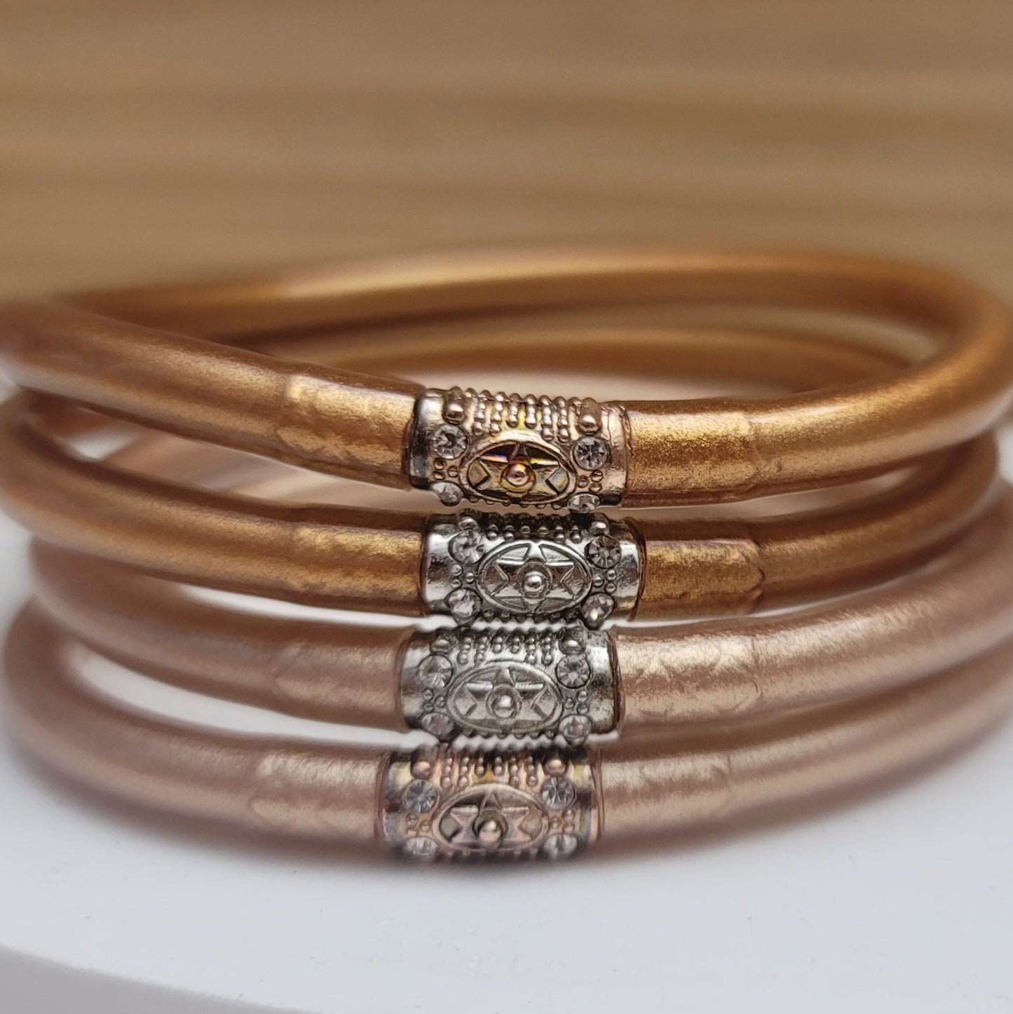 Three Queens- Jelly Bangles