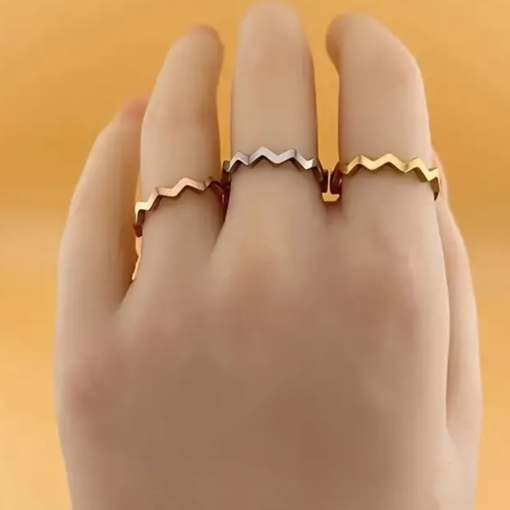 Zig zag Ring