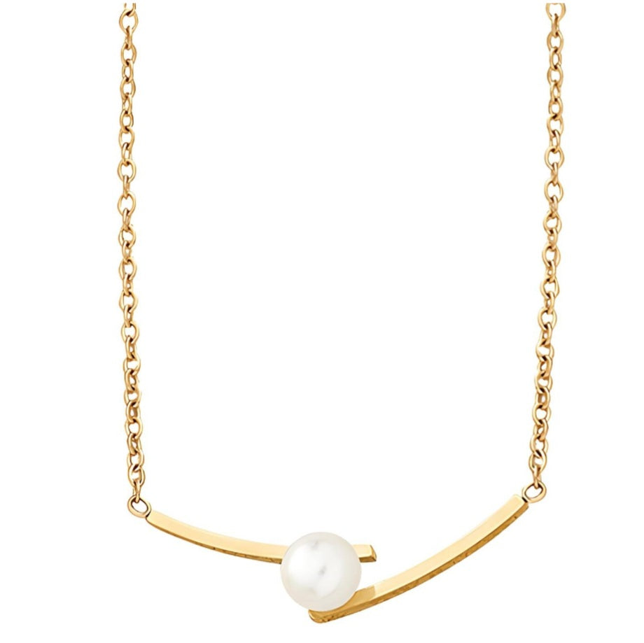 Laura Pearl Necklace