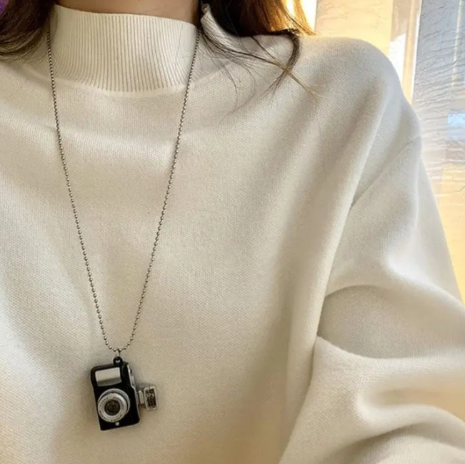 Debi tirar mas fotos Necklace