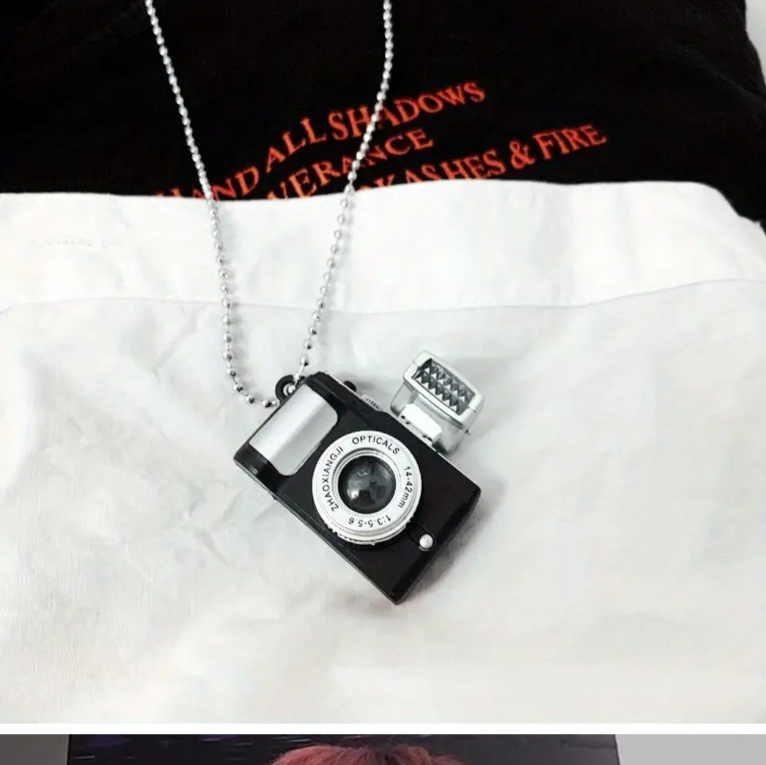 Debi tirar mas fotos Necklace