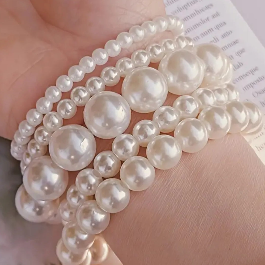 Pearls set bracelets